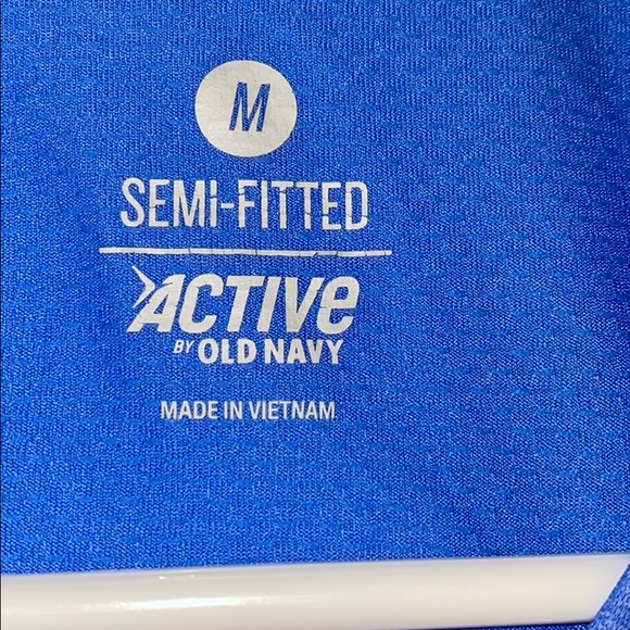 Old Navy Sports Shirt - Picture 3 of 3